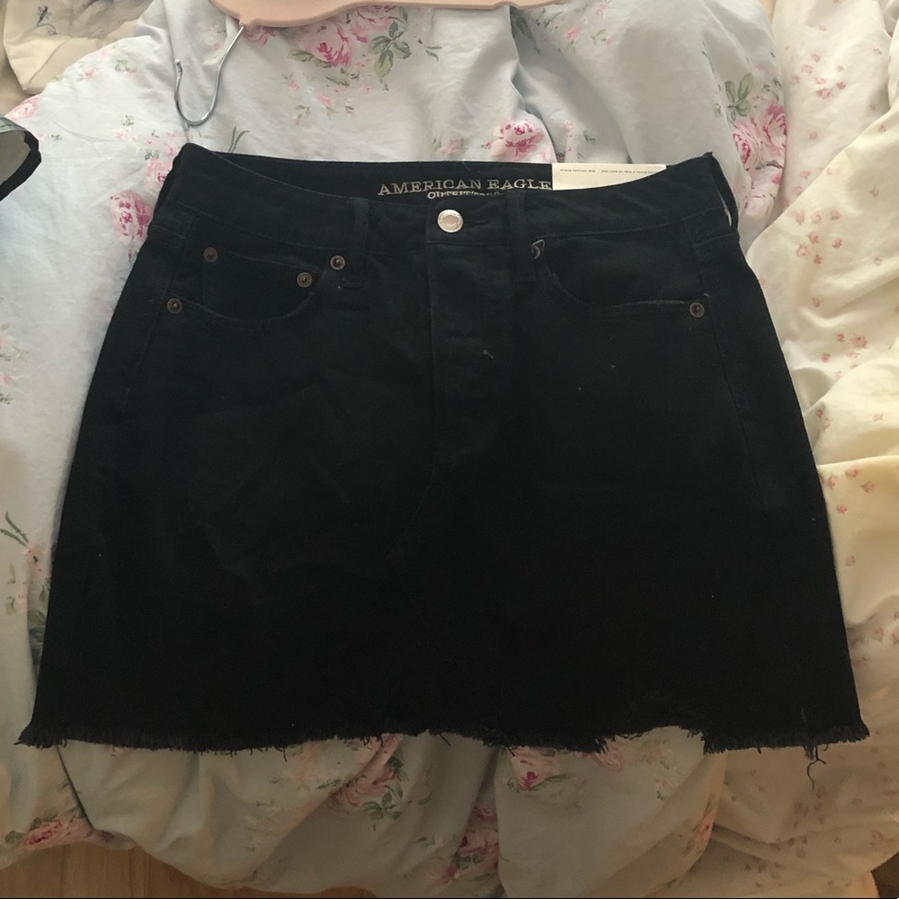black american eagle mini skirt